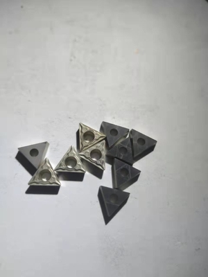 必要なはめ込まれたCNCの炭化物はさまざまなモデルが付いているPVDのコーティングを挿入する