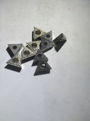 TCMT090204-HF黄色いCNCの炭化物は用具の三角形K05 - K15 --を挿入する